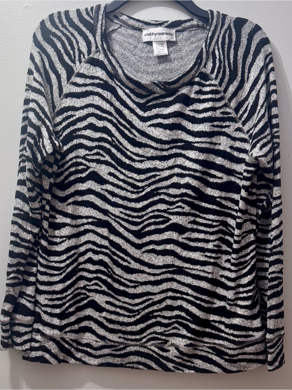 Cathy Daniels Gray & Black Animal Print Top, Size M